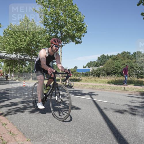 09.08.2026 - GEWOBA Citytriathlon Bremen Michael Burmester http://msf.ph/oto/9955209 09.08.2026 12:16:31 Radfahren 545, 564, 580, 638, 648, 775, 777, 804, 846, 918, 1013, 1138 meine-sportfotos.de
