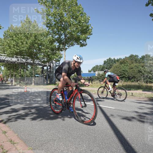 09.08.2026 - GEWOBA Citytriathlon Bremen Michael Burmester http://msf.ph/oto/9955213 09.08.2026 12:16:34 Radfahren 545, 580, 638, 648, 775, 777, 804, 846, 918, 1013, 1138 meine-sportfotos.de
