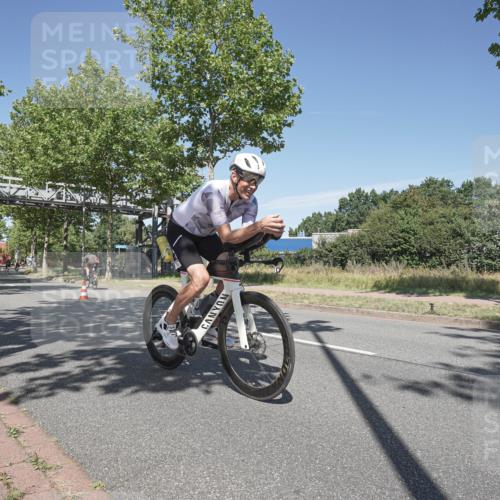 09.08.2026 - GEWOBA Citytriathlon Bremen Michael Burmester http://msf.ph/oto/9955222 09.08.2026 12:16:42 Radfahren 648, 804, 846, 918, 1138 meine-sportfotos.de