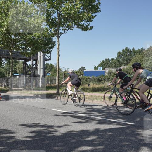 09.08.2026 - GEWOBA Citytriathlon Bremen Michael Burmester http://msf.ph/oto/9955225 09.08.2026 14:41:42 Radfahren 138, 212, 213, 230, 255, 311, 313, 342, 389, 394, 411, 419, 435, 471, 519 meine-sportfotos.de