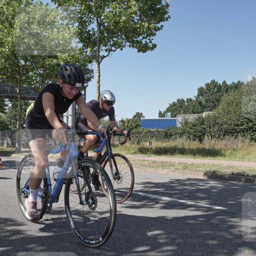 09.08.2026 - GEWOBA Citytriathlon Bremen Michael Burmester http://msf.ph/oto/9955233 09.08.2026 14:41:47 Radfahren 138, 212, 255, 311, 313, 389, 394, 411, 419, 435, 471, 519 meine-sportfotos.de