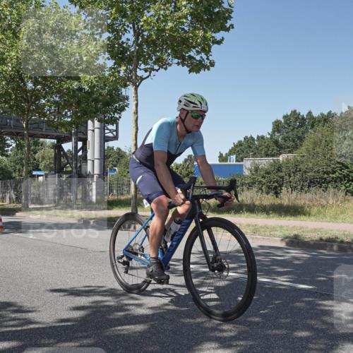 09.08.2026 - GEWOBA Citytriathlon Bremen Michael Burmester http://msf.ph/oto/9955245 09.08.2026 14:41:59 Radfahren 138, 262, 381, 397, 424, 437, 441, 467, 468 meine-sportfotos.de