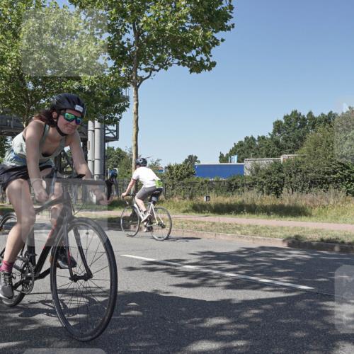 09.08.2026 - GEWOBA Citytriathlon Bremen Michael Burmester http://msf.ph/oto/9955281 09.08.2026 14:42:35 Radfahren 195, 233, 268, 281, 421 meine-sportfotos.de