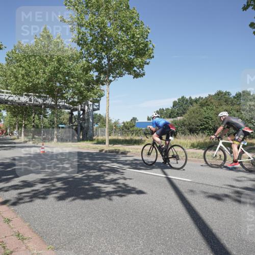 09.08.2026 - GEWOBA Citytriathlon Bremen Michael Burmester http://msf.ph/oto/9955288 09.08.2026 12:17:47 Radfahren 579, 609, 650, 672, 1109, 1126, 1147 meine-sportfotos.de