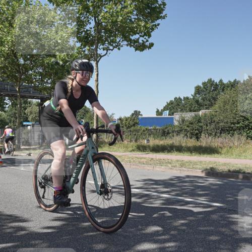 09.08.2026 - GEWOBA Citytriathlon Bremen Michael Burmester http://msf.ph/oto/9955298 09.08.2026 14:42:45 Radfahren 195, 233, 268, 281, 348, 421 meine-sportfotos.de