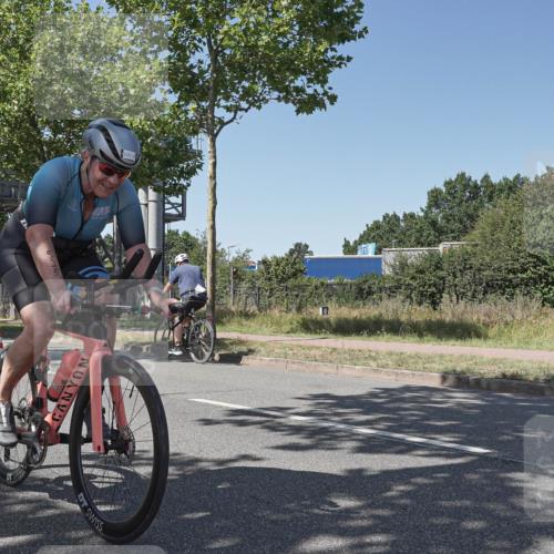 09.08.2026 - GEWOBA Citytriathlon Bremen Michael Burmester http://msf.ph/oto/9955314 09.08.2026 14:43:13 Radfahren 201, 375, 426, 430, 480, 525 meine-sportfotos.de