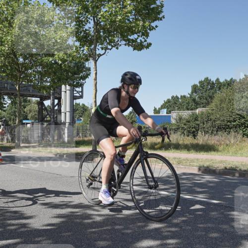 09.08.2026 - GEWOBA Citytriathlon Bremen Michael Burmester http://msf.ph/oto/9955340 09.08.2026 14:43:33 Radfahren 194, 198, 275, 361, 432, 436, 452, 463, 489, 494 meine-sportfotos.de