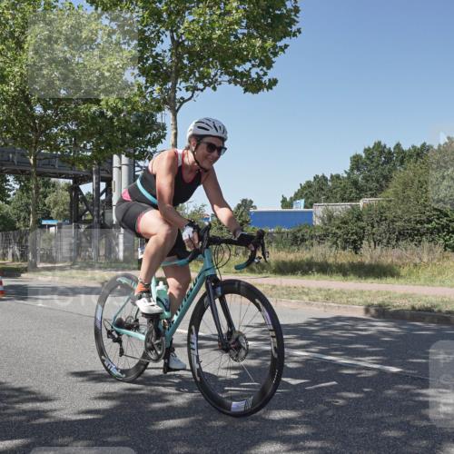 09.08.2026 - GEWOBA Citytriathlon Bremen Michael Burmester http://msf.ph/oto/9955352 09.08.2026 14:43:50 Radfahren 198, 452, 516 meine-sportfotos.de