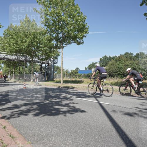 09.08.2026 - GEWOBA Citytriathlon Bremen Michael Burmester http://msf.ph/oto/9955448 09.08.2026 12:19:51 Radfahren 748, 806, 817, 923, 987 meine-sportfotos.de