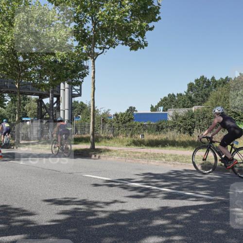 09.08.2026 - GEWOBA Citytriathlon Bremen Michael Burmester http://msf.ph/oto/9955449 09.08.2026 14:45:58 Radfahren 246, 248, 332, 367, 451, 496, 524 meine-sportfotos.de