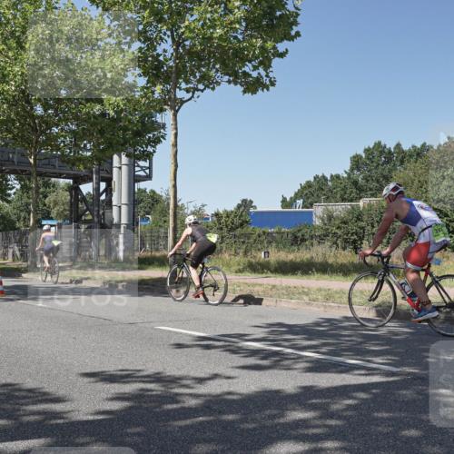 09.08.2026 - GEWOBA Citytriathlon Bremen Michael Burmester http://msf.ph/oto/9955451 09.08.2026 14:45:59 Radfahren 246, 248, 332, 367, 451, 496, 524 meine-sportfotos.de