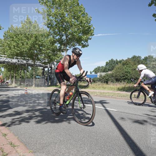 09.08.2026 - GEWOBA Citytriathlon Bremen Michael Burmester http://msf.ph/oto/9955492 09.08.2026 12:20:24 Radfahren 682, 693, 745, 762, 763, 790, 792, 816, 844, 897, 1020, 1113, 1155 meine-sportfotos.de