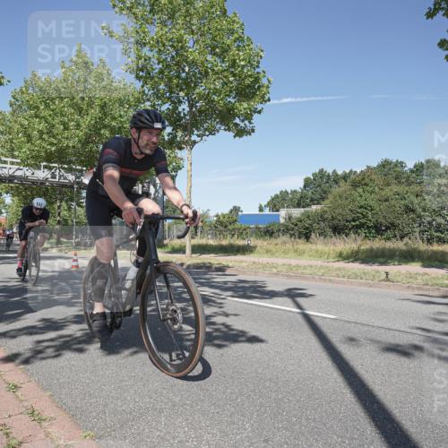 09.08.2026 - GEWOBA Citytriathlon Bremen Michael Burmester http://msf.ph/oto/9955498 09.08.2026 12:20:26 Radfahren 656, 682, 693, 745, 762, 763, 792, 816, 844, 897, 1020, 1113, 1155 meine-sportfotos.de