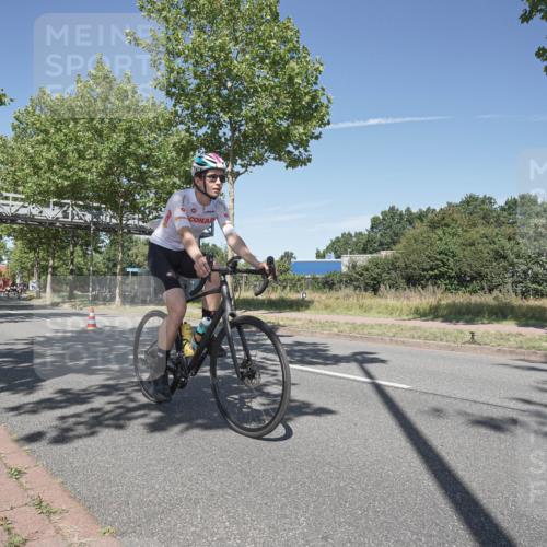 09.08.2026 - GEWOBA Citytriathlon Bremen Michael Burmester http://msf.ph/oto/9955568 09.08.2026 12:21:14 Radfahren 628, 637, 644, 668, 731, 912, 968, 979, 1115, 1132 meine-sportfotos.de