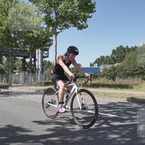 09.08.2026 - GEWOBA Citytriathlon Bremen Michael Burmester http://msf.ph/oto/9955573 09.08.2026 14:54:33 Radfahren 251 meine-sportfotos.de