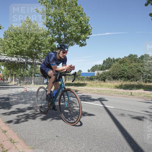 09.08.2026 - GEWOBA Citytriathlon Bremen Michael Burmester http://msf.ph/oto/9955585 09.08.2026 12:21:35 Radfahren 596, 667, 737, 902, 1111 meine-sportfotos.de