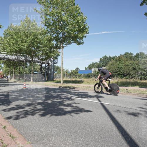 09.08.2026 - GEWOBA Citytriathlon Bremen Michael Burmester http://msf.ph/oto/9955586 09.08.2026 12:21:37 Radfahren 667, 737, 834, 902, 998, 1111 meine-sportfotos.de