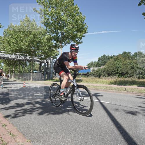 09.08.2026 - GEWOBA Citytriathlon Bremen Michael Burmester http://msf.ph/oto/9955589 09.08.2026 12:21:44 Radfahren 626, 667, 759, 768, 796, 834, 876, 885, 998, 1111, 1156 meine-sportfotos.de