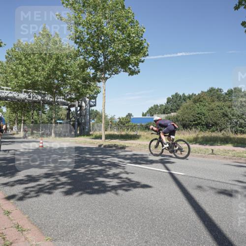 09.08.2026 - GEWOBA Citytriathlon Bremen Michael Burmester http://msf.ph/oto/9955608 09.08.2026 12:22:05 Radfahren 541, 559, 571, 604, 623, 687, 695, 896, 953, 954, 1102, 1114, 1139, 1154 meine-sportfotos.de