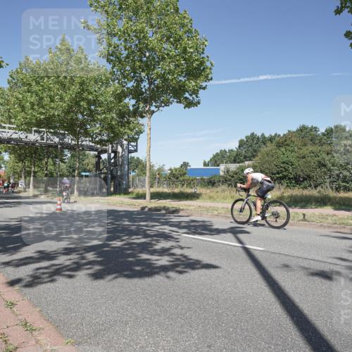 09.08.2026 - GEWOBA Citytriathlon Bremen Michael Burmester http://msf.ph/oto/9955623 09.08.2026 12:22:21 Radfahren 559, 623, 687, 694, 696, 803, 896, 954, 1139, 1154 meine-sportfotos.de