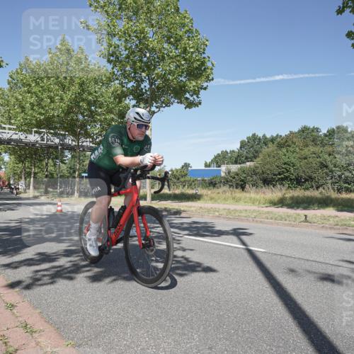09.08.2026 - GEWOBA Citytriathlon Bremen Michael Burmester http://msf.ph/oto/9955656 09.08.2026 12:23:04 Radfahren 612, 699, 783, 809, 898, 915, 919, 933, 940, 966, 972, 1012, 1136 meine-sportfotos.de