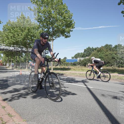 09.08.2026 - GEWOBA Citytriathlon Bremen Michael Burmester http://msf.ph/oto/9955675 09.08.2026 12:23:30 Radfahren 651, 701, 707, 782, 888, 976, 996 meine-sportfotos.de