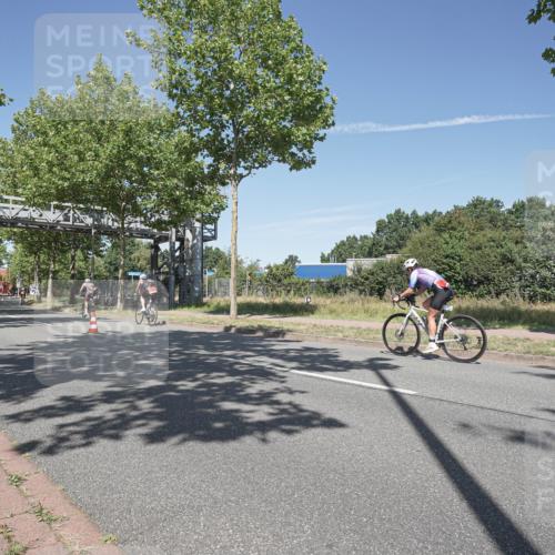 09.08.2026 - GEWOBA Citytriathlon Bremen Michael Burmester http://msf.ph/oto/9955688 09.08.2026 12:23:55 Radfahren 570, 585, 705, 761, 887, 890, 891, 1107, 1124, 1159 meine-sportfotos.de