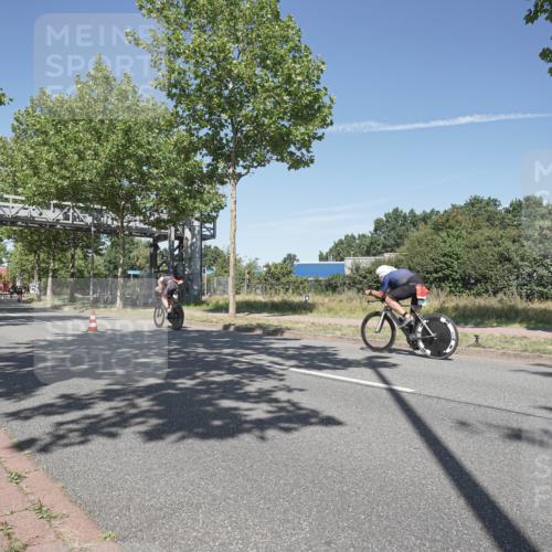 09.08.2026 - GEWOBA Citytriathlon Bremen Michael Burmester http://msf.ph/oto/9955694 09.08.2026 12:24:03 Radfahren 570, 585, 761, 887, 891, 1105, 1124, 1159 meine-sportfotos.de