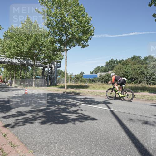 09.08.2026 - GEWOBA Citytriathlon Bremen Michael Burmester http://msf.ph/oto/9955699 09.08.2026 12:24:10 Radfahren 546, 585, 586, 761, 870, 887, 891, 1105, 1124, 1159 meine-sportfotos.de