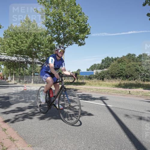 09.08.2026 - GEWOBA Citytriathlon Bremen Michael Burmester http://msf.ph/oto/9955709 09.08.2026 12:24:32 Radfahren 601, 620, 671, 675, 753, 770, 1152 meine-sportfotos.de