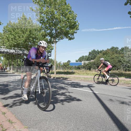 09.08.2026 - GEWOBA Citytriathlon Bremen Michael Burmester http://msf.ph/oto/9955720 09.08.2026 12:24:47 Radfahren 601, 620, 720, 770, 776, 785, 819, 974 meine-sportfotos.de