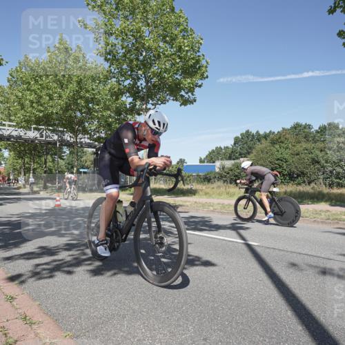 09.08.2026 - GEWOBA Citytriathlon Bremen Michael Burmester http://msf.ph/oto/9955725 09.08.2026 12:24:56 Radfahren 602, 711, 720, 776, 785, 819, 974, 991, 1104, 1140 meine-sportfotos.de
