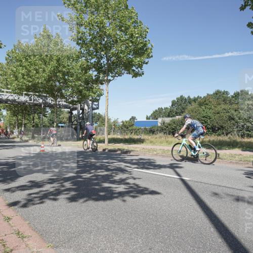 09.08.2026 - GEWOBA Citytriathlon Bremen Michael Burmester http://msf.ph/oto/9955738 09.08.2026 12:25:06 Radfahren 548, 602, 711, 785, 858, 859, 899, 991, 1104, 1140 meine-sportfotos.de