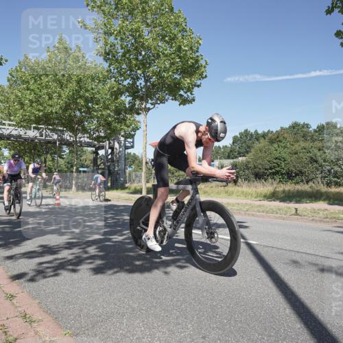09.08.2026 - GEWOBA Citytriathlon Bremen Michael Burmester http://msf.ph/oto/9955750 09.08.2026 12:25:24 Radfahren 558, 649, 774, 859, 936, 1010, 1106, 1121 meine-sportfotos.de