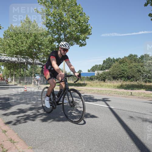 09.08.2026 - GEWOBA Citytriathlon Bremen Michael Burmester http://msf.ph/oto/9955759 09.08.2026 12:25:35 Radfahren 558, 649, 702, 743, 774, 789, 810, 848, 936, 982, 1010, 1106, 1121, 1122, 1125 meine-sportfotos.de