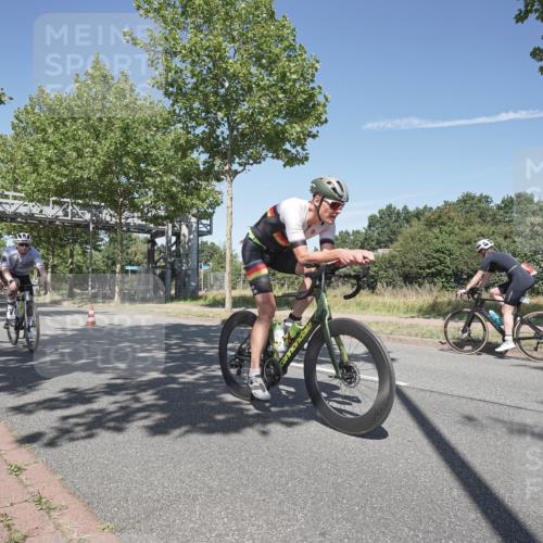 09.08.2026 - GEWOBA Citytriathlon Bremen Michael Burmester http://msf.ph/oto/9955763 09.08.2026 12:25:39 Radfahren 649, 702, 718, 743, 774, 779, 789, 810, 848, 936, 982, 1010, 1122, 1125 meine-sportfotos.de