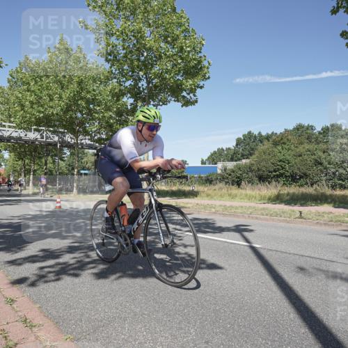 09.08.2026 - GEWOBA Citytriathlon Bremen Michael Burmester http://msf.ph/oto/9955766 09.08.2026 12:25:43 Radfahren 578, 614, 649, 702, 718, 743, 779, 789, 810, 848, 853, 944, 982, 1122, 1125 meine-sportfotos.de