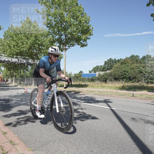 09.08.2026 - GEWOBA Citytriathlon Bremen Michael Burmester http://msf.ph/oto/9955768 09.08.2026 12:25:48 Radfahren 578, 614, 702, 718, 738, 743, 779, 789, 797, 810, 848, 853, 913, 942, 944, 1125 meine-sportfotos.de
