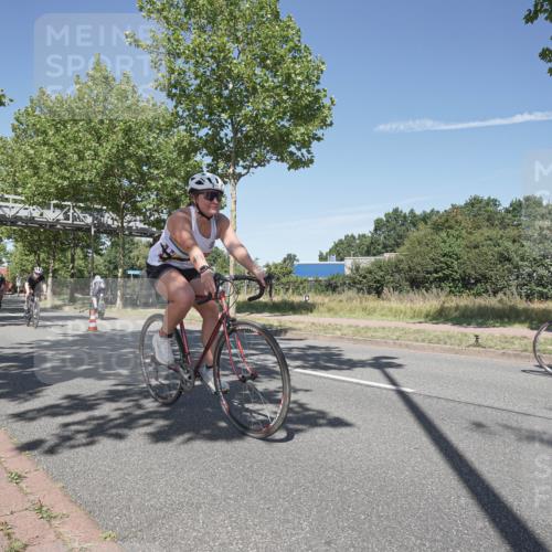09.08.2026 - GEWOBA Citytriathlon Bremen Michael Burmester http://msf.ph/oto/9955772 09.08.2026 12:25:52 Radfahren 578, 614, 635, 702, 718, 738, 779, 789, 797, 810, 848, 853, 913, 927, 942, 944, 1125 meine-sportfotos.de