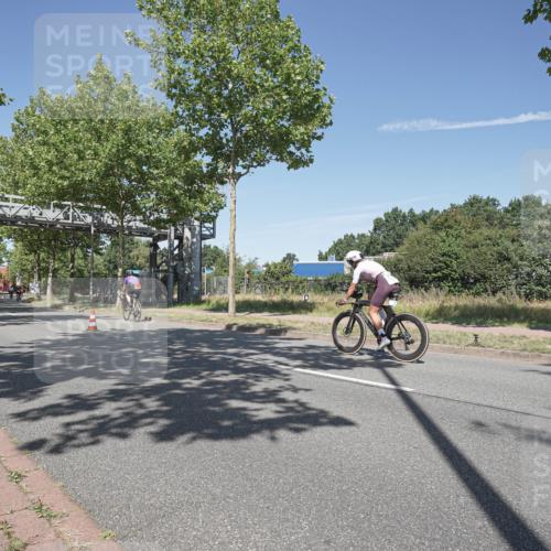 09.08.2026 - GEWOBA Citytriathlon Bremen Michael Burmester http://msf.ph/oto/9955777 09.08.2026 12:26:01 Radfahren 543, 614, 635, 643, 700, 738, 797, 853, 913, 927, 941, 942, 957, 989 meine-sportfotos.de