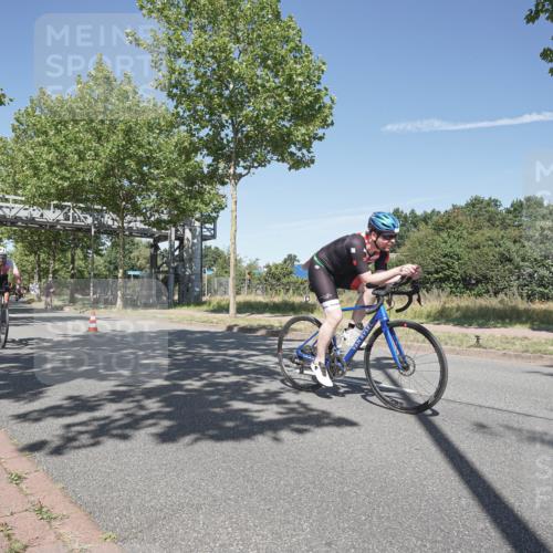09.08.2026 - GEWOBA Citytriathlon Bremen Michael Burmester http://msf.ph/oto/9955781 09.08.2026 12:26:05 Radfahren 543, 635, 643, 700, 738, 740, 797, 913, 927, 941, 942, 957, 989, 997 meine-sportfotos.de