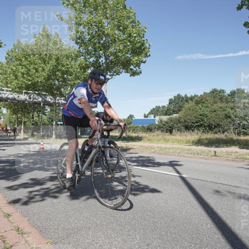 09.08.2026 - GEWOBA Citytriathlon Bremen Michael Burmester http://msf.ph/oto/9955790 09.08.2026 12:26:20 Radfahren 621, 674, 740, 766, 842, 908, 957, 985, 997, 1127 meine-sportfotos.de