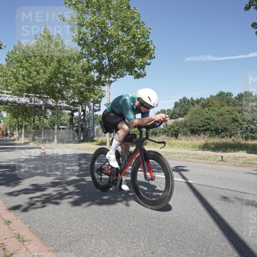 09.08.2026 - GEWOBA Citytriathlon Bremen Michael Burmester http://msf.ph/oto/9955797 09.08.2026 12:26:33 Radfahren 674, 767, 830, 842, 985, 1014, 1127, 1131 meine-sportfotos.de