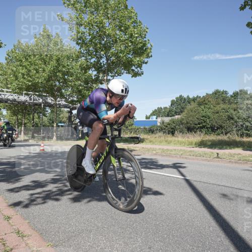 09.08.2026 - GEWOBA Citytriathlon Bremen Michael Burmester http://msf.ph/oto/9955830 09.08.2026 12:27:25 Radfahren 587, 597, 630, 669, 712, 732, 881 meine-sportfotos.de