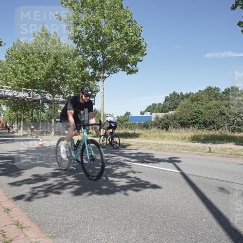 09.08.2026 - GEWOBA Citytriathlon Bremen Michael Burmester http://msf.ph/oto/9955894 09.08.2026 12:28:51 Radfahren 556, 619, 652, 658, 691, 703, 719, 764, 795, 843, 878, 969 meine-sportfotos.de