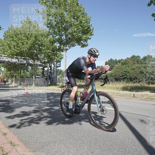 09.08.2026 - GEWOBA Citytriathlon Bremen Michael Burmester http://msf.ph/oto/9955905 09.08.2026 12:29:06 Radfahren 112, 540, 563, 688, 692, 723, 771, 878, 1007, 1141 meine-sportfotos.de