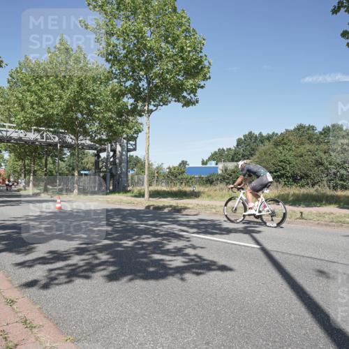 09.08.2026 - GEWOBA Citytriathlon Bremen Michael Burmester http://msf.ph/oto/9955913 09.08.2026 12:29:18 Radfahren 551, 632, 723, 771, 791, 811, 835, 1007, 1141 meine-sportfotos.de