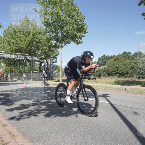 09.08.2026 - GEWOBA Citytriathlon Bremen Michael Burmester http://msf.ph/oto/9955960 09.08.2026 12:30:28 Radfahren 544, 591, 605, 677, 683, 746, 747, 794, 959, 993, 1116, 1117, 1149 meine-sportfotos.de