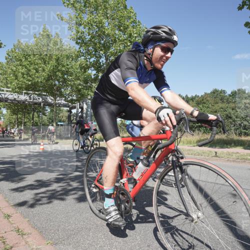 09.08.2026 - GEWOBA Citytriathlon Bremen Michael Burmester http://msf.ph/oto/9955963 09.08.2026 12:30:30 Radfahren 544, 605, 683, 746, 794, 959, 993, 1116, 1117, 1149 meine-sportfotos.de