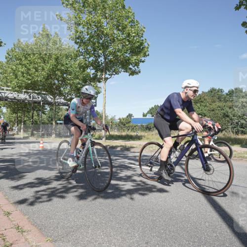 09.08.2026 - GEWOBA Citytriathlon Bremen Michael Burmester http://msf.ph/oto/9955986 09.08.2026 12:31:13 Radfahren 580, 589, 592, 645, 646, 685, 686, 710, 721, 775, 793, 824, 852, 882, 909, 947, 1101 meine-sportfotos.de